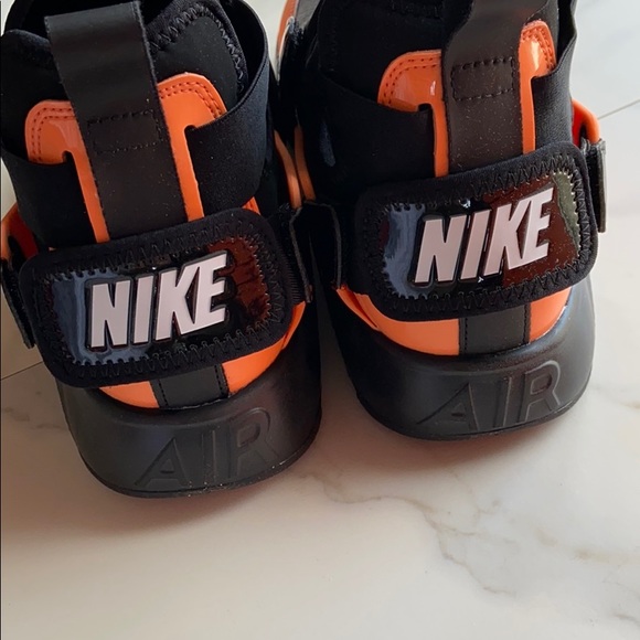 NWT Nike Air Huarache City utility - Picture 7 of 8